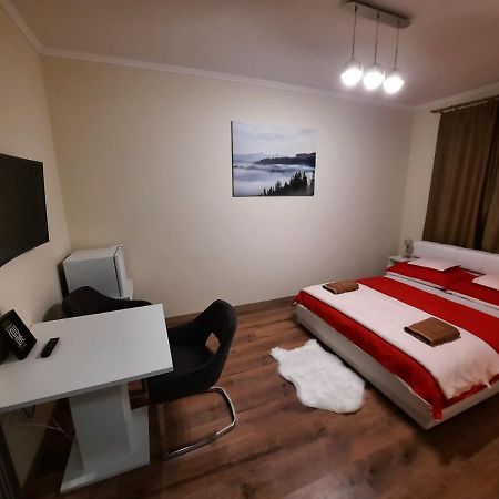 Bed and Breakfast Borostyan Panzio à Debrecen Extérieur photo